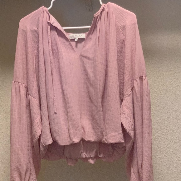 Pink / mauve long sleeve crepe crop top. 10/10 condition - Picture 1 of 2